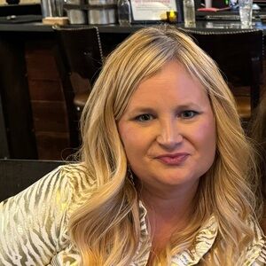 Meet your Posher, Melissa